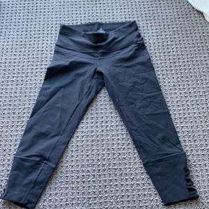 Black Prana 3/4 leggings XS